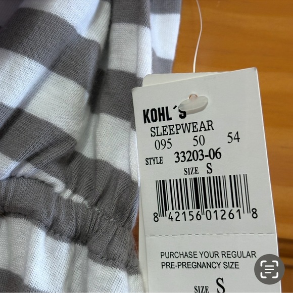 Motherhood Gray and White Striped Sleepwear - Picture 5 of 10